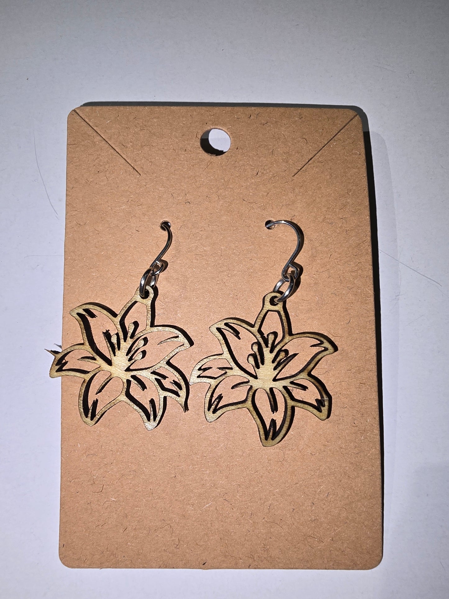 Lily earrings