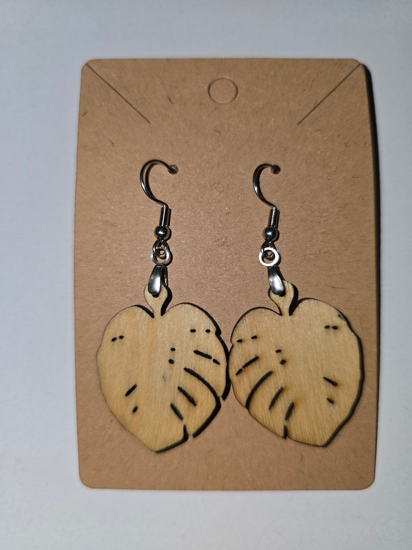 Monstera Leaf earrings