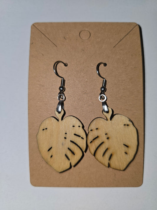 Monstera Leaf earrings