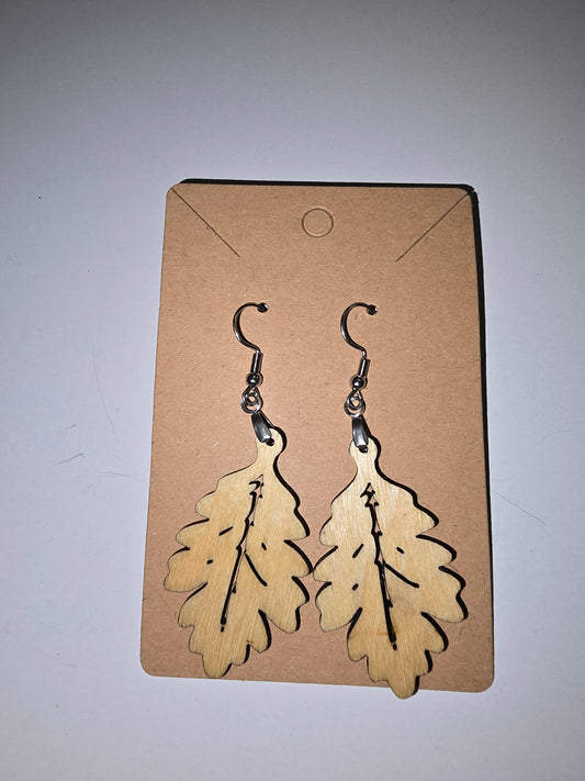 Autumn Oak Leaf earrings